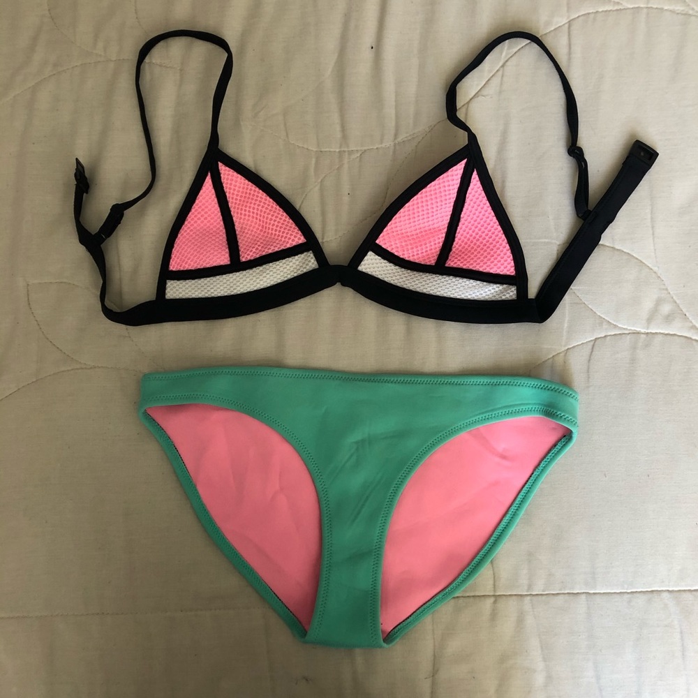 TRIANGL Bikini